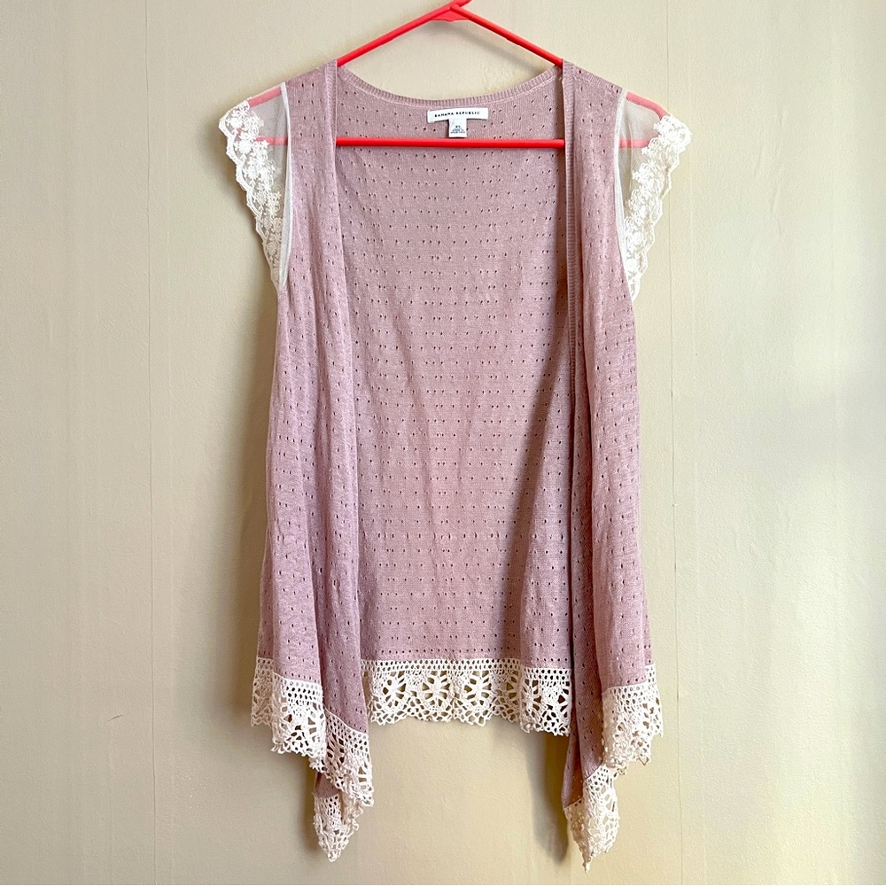 Banana Republic | Linen Blend Sleeveless Cardigan with Lace Trim | Mauve | XS